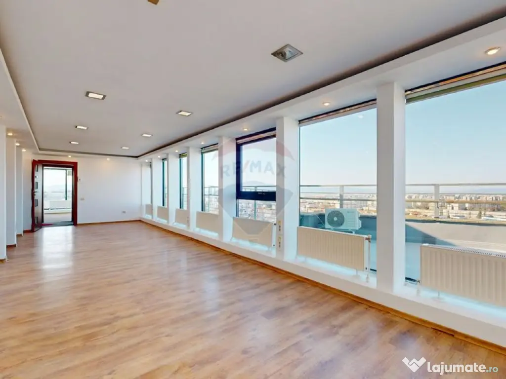 BIROU cu priveliște panoramică – Centru Civic