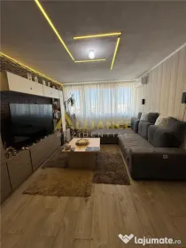 3 camere Titan | 73 mp | Etaj 10 cu etaj tehnic | Mobilat |