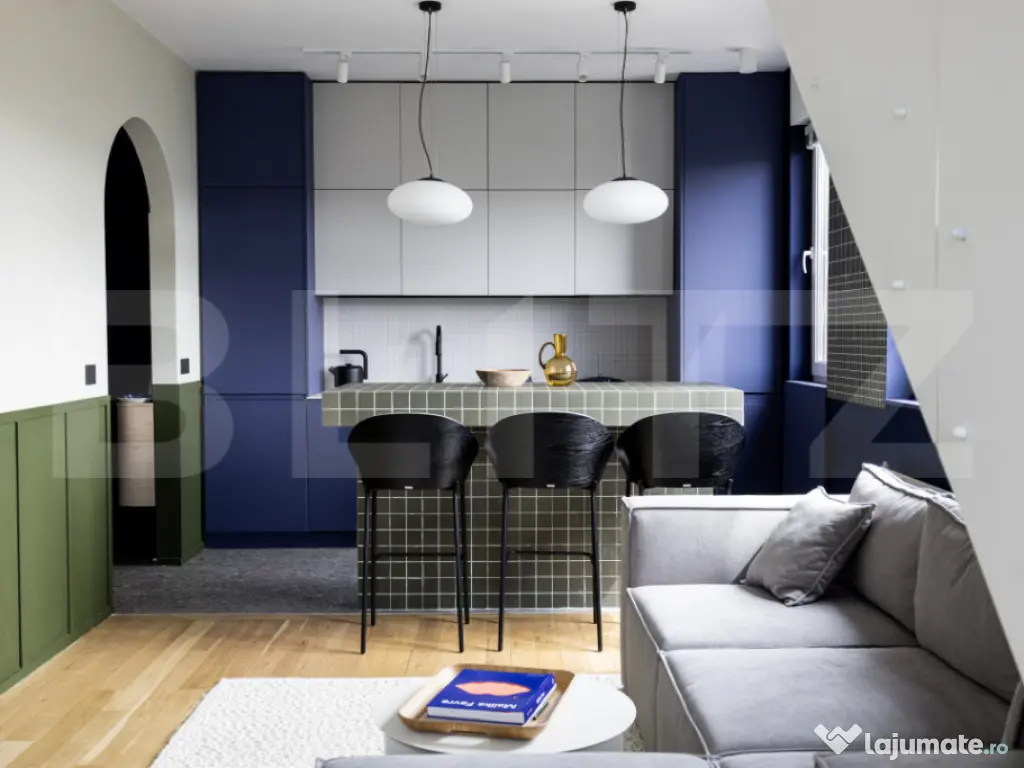 Apartament 3 camere, deosebit, 2 parcari, zona Terra