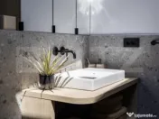 Apartament 3 camere, deosebit, 2 parcari, zona Terra 