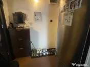 Apartament cu 3 camere, etaj 3, Craiovita Noua 