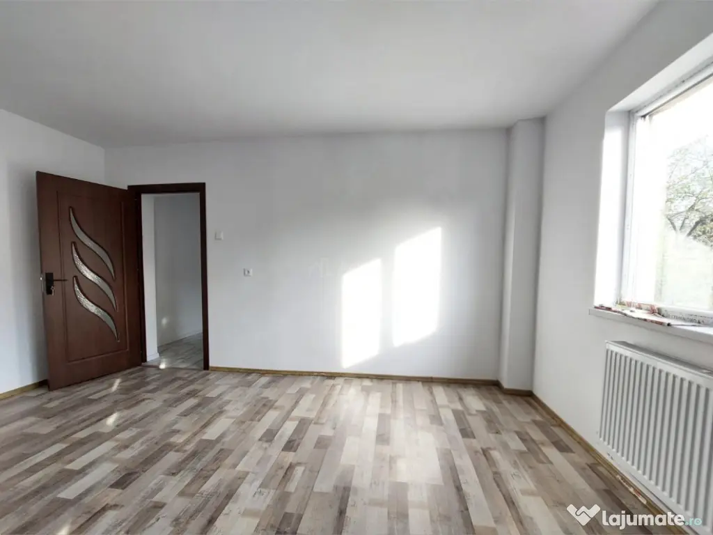 3 camere, 48 mp, etaj 2, complet renovat, zona Crang, Aleea