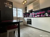 2 camere, 5/8, bloc 1983, 56mp-Gorjului 