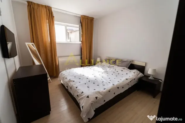 2 camere metrou Leonida