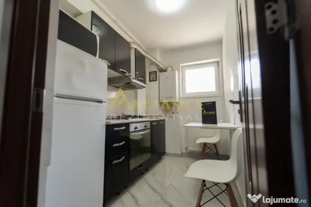 2 camere metrou Leonida