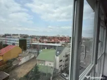 3 camere–Bd Alexandru Obregia-Centrală proprie-Parcare