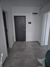 Vand apartament 2 camere central