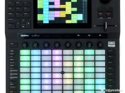 Controller Dj/Akai Force Studio Live 