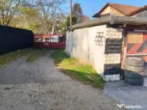 Vand garaj PROPRIETATE PERSONALA,in lupeni Hunedoara