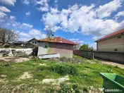 Teren cu o casă demolabilă în satul Poșta la 15 minut... 