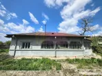 Teren cu o casă demolabilă în satul Poșta la 15 minut...
