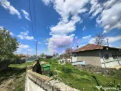 Teren cu o casă demolabilă în satul Poșta la 15 minut... 