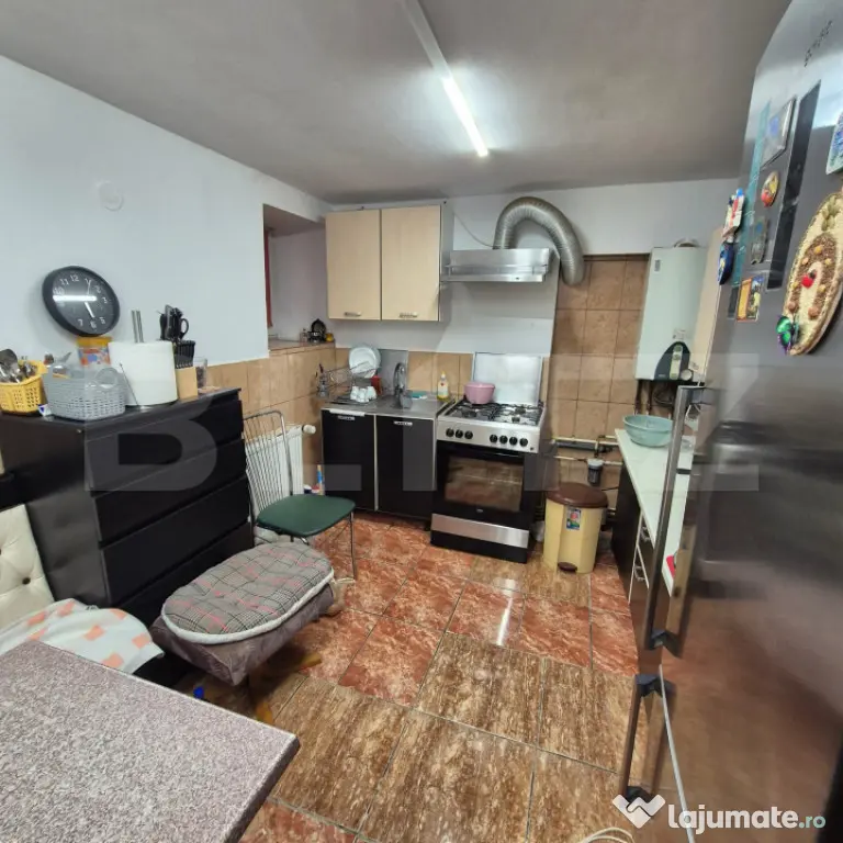 Apartament 2 camere, 62 mp, ideal locuit sau cabinet, zona B