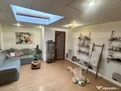 Casă spațioasă, complet mobilată, cu piscină si panouri 