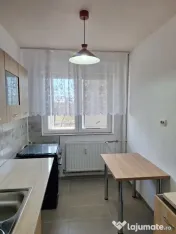 Apartament luminos și renovat 2 camere Pajura, prima închi 