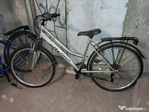 Vand doua biciclete cityline