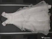 Rochie de mireasa 
