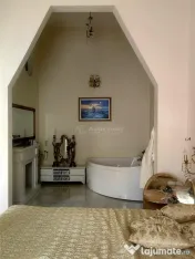 Apartament renovat ultracentral | 116 mp utili | 2 parcari | 