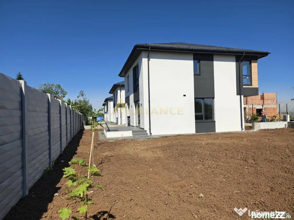 Vila individuala-- 4 camere - Complex Rezidential-400 M de S