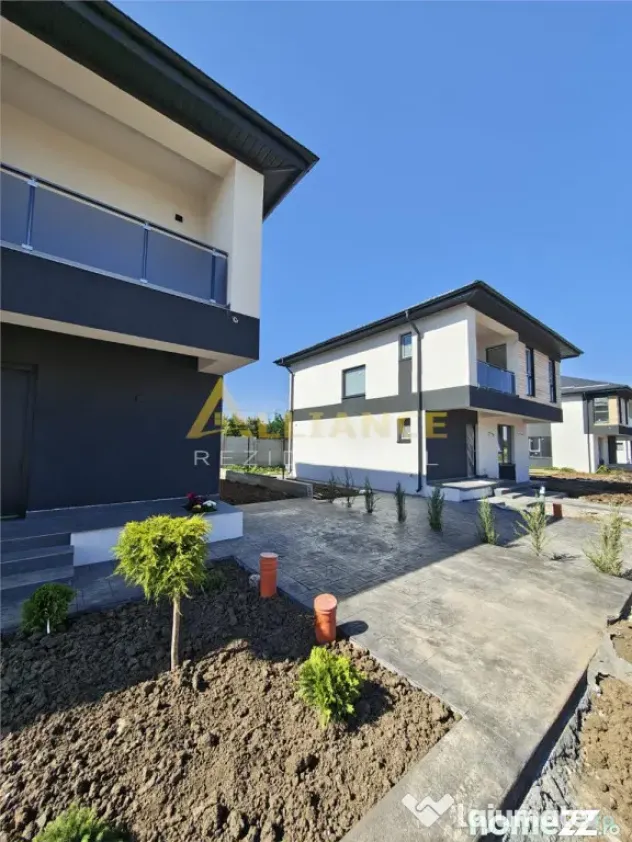Vila individuala-- 4 camere - Complex Rezidential-400 M de S
