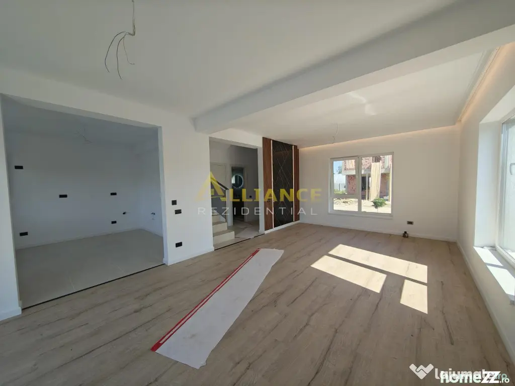 Vila individuala-- 4 camere - Complex Rezidential-400 M de S
