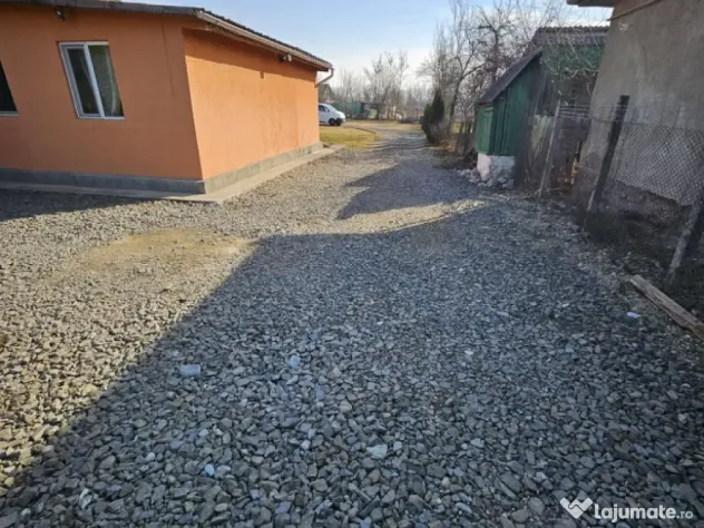 Vând casa 20 de km de Cluj Napoca, (Rascruci)