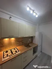 Garsoniera de inchiriat la 7 minute de metrou Berceni 