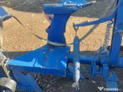 Plug reversibil pentru tractor 