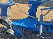 Plug reversibil pentru tractor 