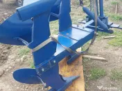 Plug reversibil pentru tractor 