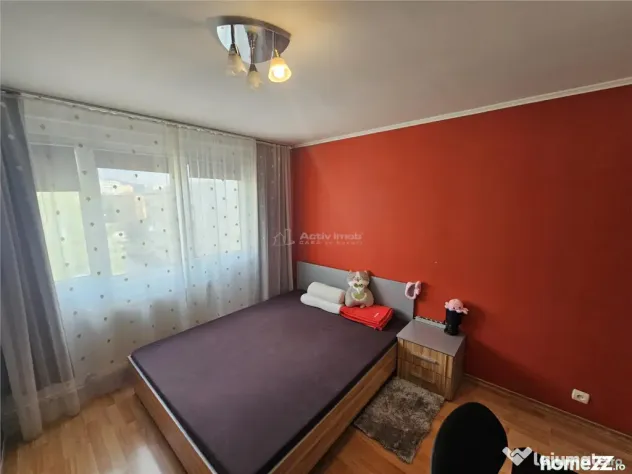 Resita, 2 Cam. Dec., Mobilat Utilat, Micro 1