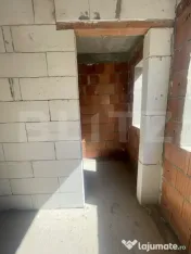 Apartament cu 3 camere, dispus pe două niveluri, cu gradina 