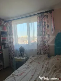 Apartament 3 camere decomandat Valea Adanca + loc de parcare