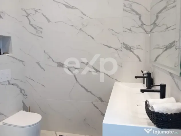 De vanzare vila lux mobilata si utilata zona premium Corbean