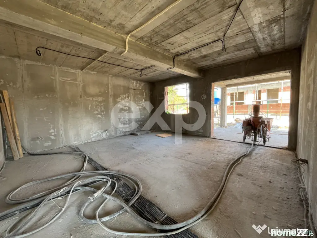 De vanzare vila individuala 6 camere finisaje premium zona L
