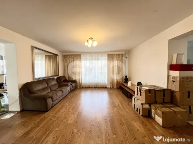 De vanzare vila individuala 7 camere mobilata si utilata com