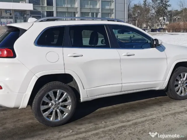 Jeep Cheroke 2016 200 CP