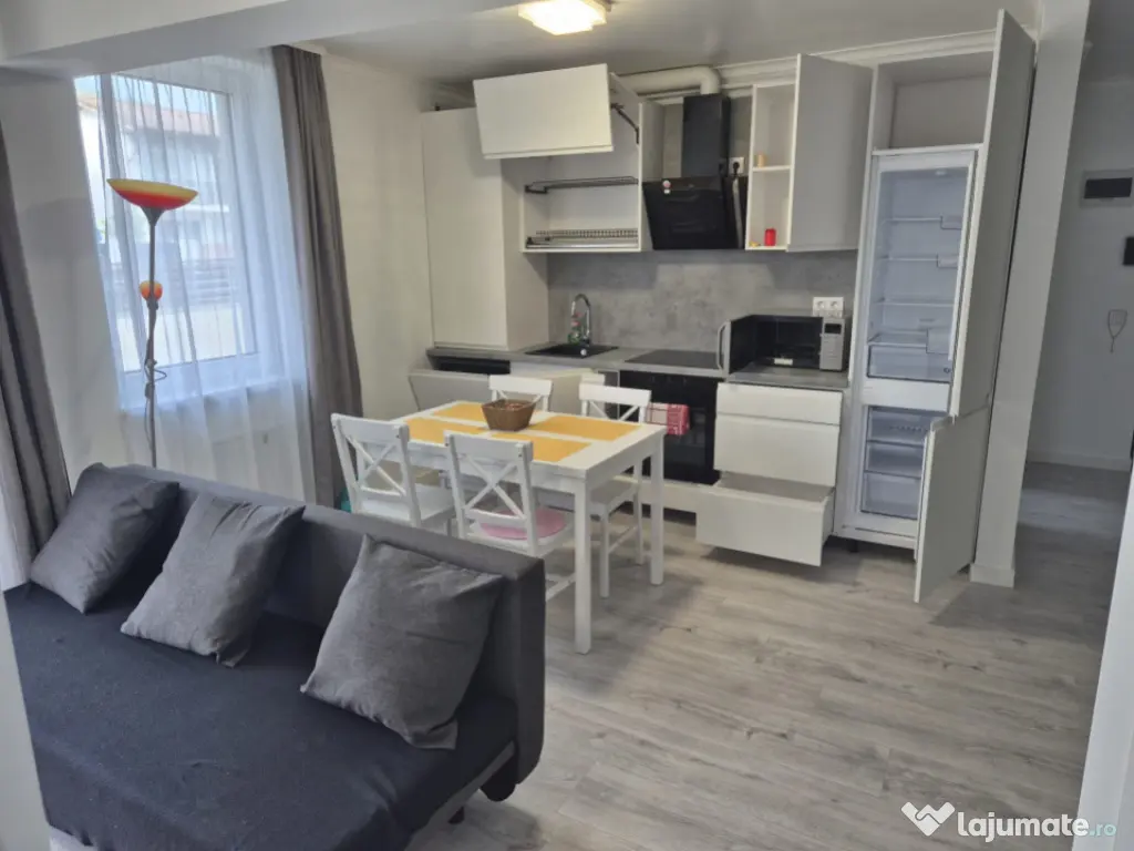 Apartament 2 camere cu grădină și priveliște superbă