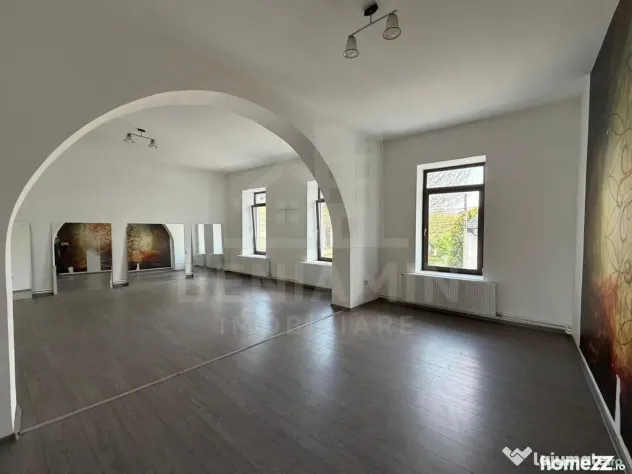 Spatiu generos D+P+1 - 414mp - pozitionare centrala - Gre... - Craiova (Dolj)