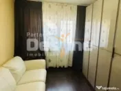 Apartament 3 camere, etajul 4, bloc regim înălțime 4 etaj 