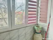 Apartament 3 camere Drumul Sarii- Razoare. 