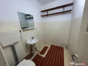 Apartament cu 4 camere de , zona liceul Pedagogic 