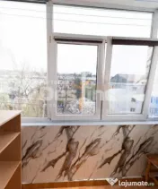 Apartament 2CD 50,3mp + balcon zona centrala Podu de Fier 