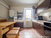 Apartament 2CD 50,3mp + balcon zona centrala Podu de Fier 