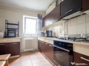 Apartament 2CD 50,3mp + balcon zona centrala Podu de Fier 