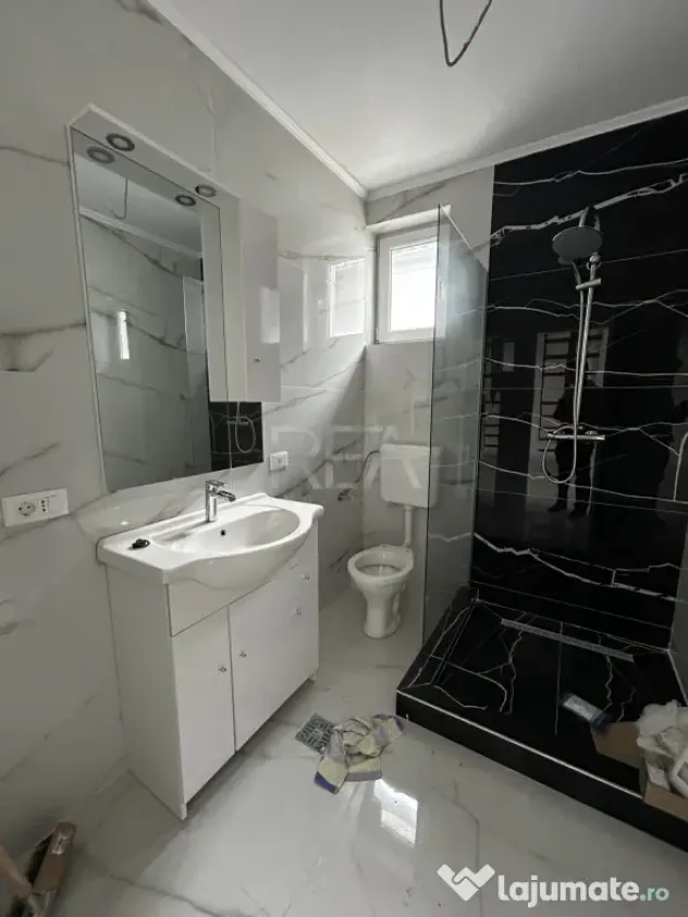 Casa 5 Camere - Centrala - Varteju