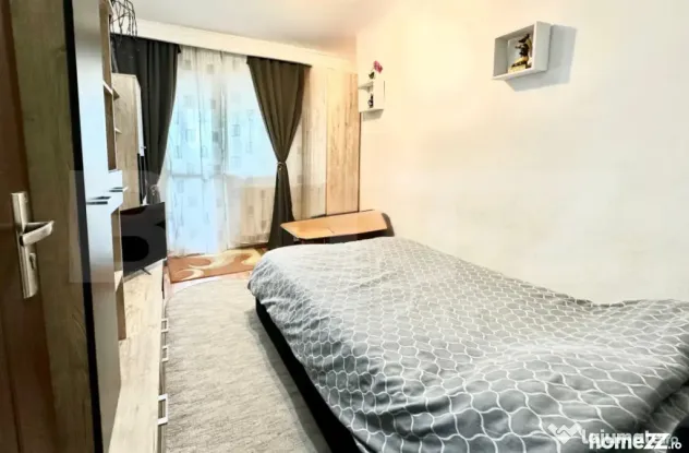 Apartament cu scara interioara, 100 mp, 5 camere, 2 bai, Cet - Alba Iulia (Alba)
