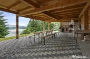 LAKE VIEW RESORT – Proprietate exclusivistă pe malul Lacu 