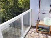 Apartament 3camere, Balcon , etaj 3 , parcare 