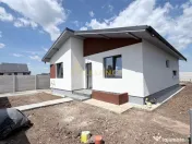 Casa Individuala - 3 camere - 2 bai - 305mp teren 